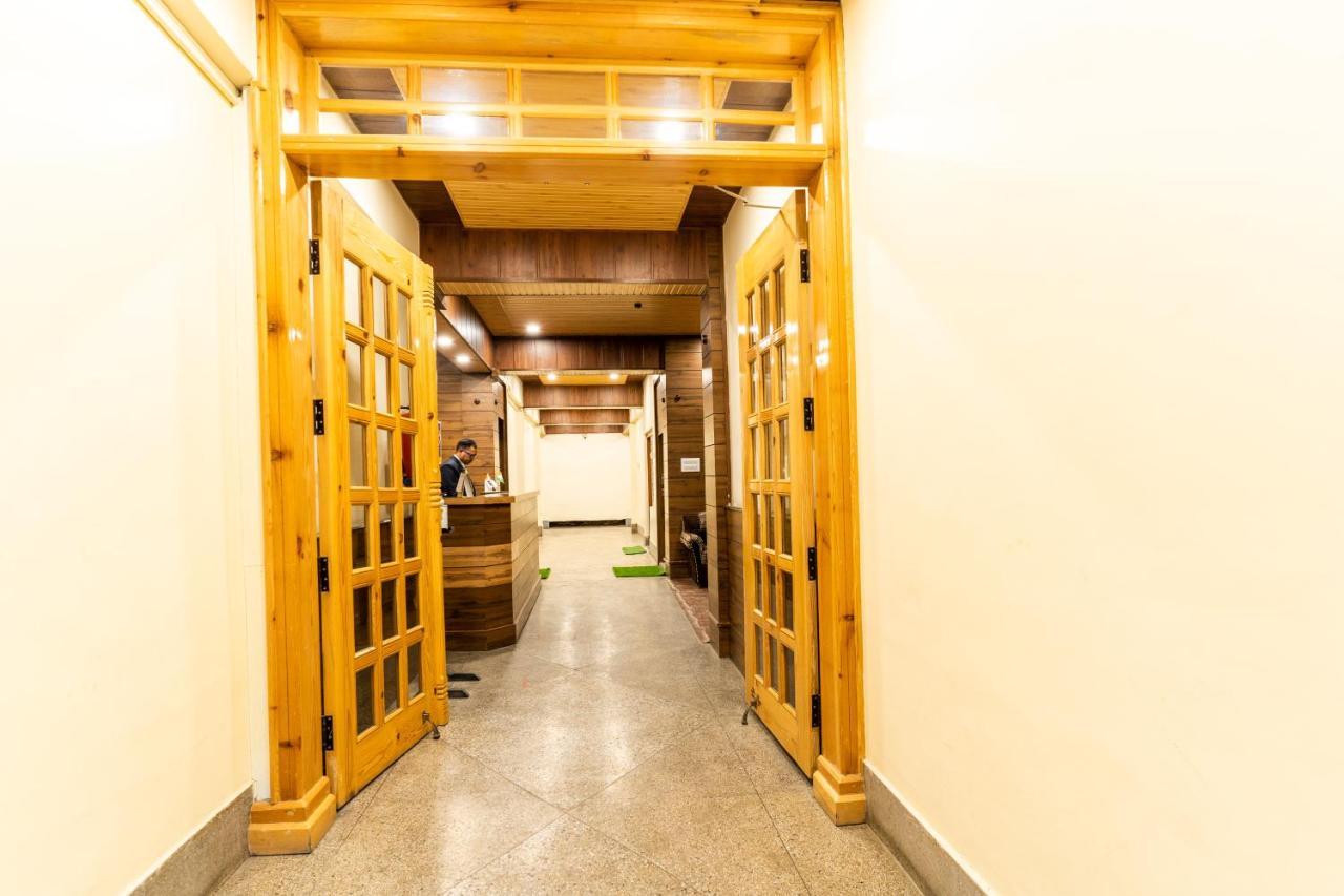 Hotel Woodland Nainital Bagian luar foto