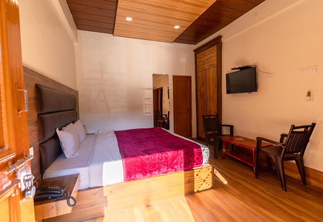 Hotel Woodland Nainital Bagian luar foto