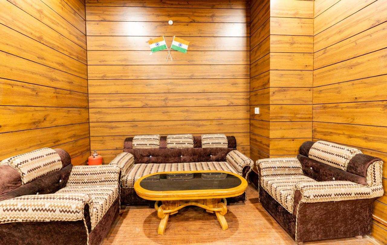Hotel Woodland Nainital Bagian luar foto