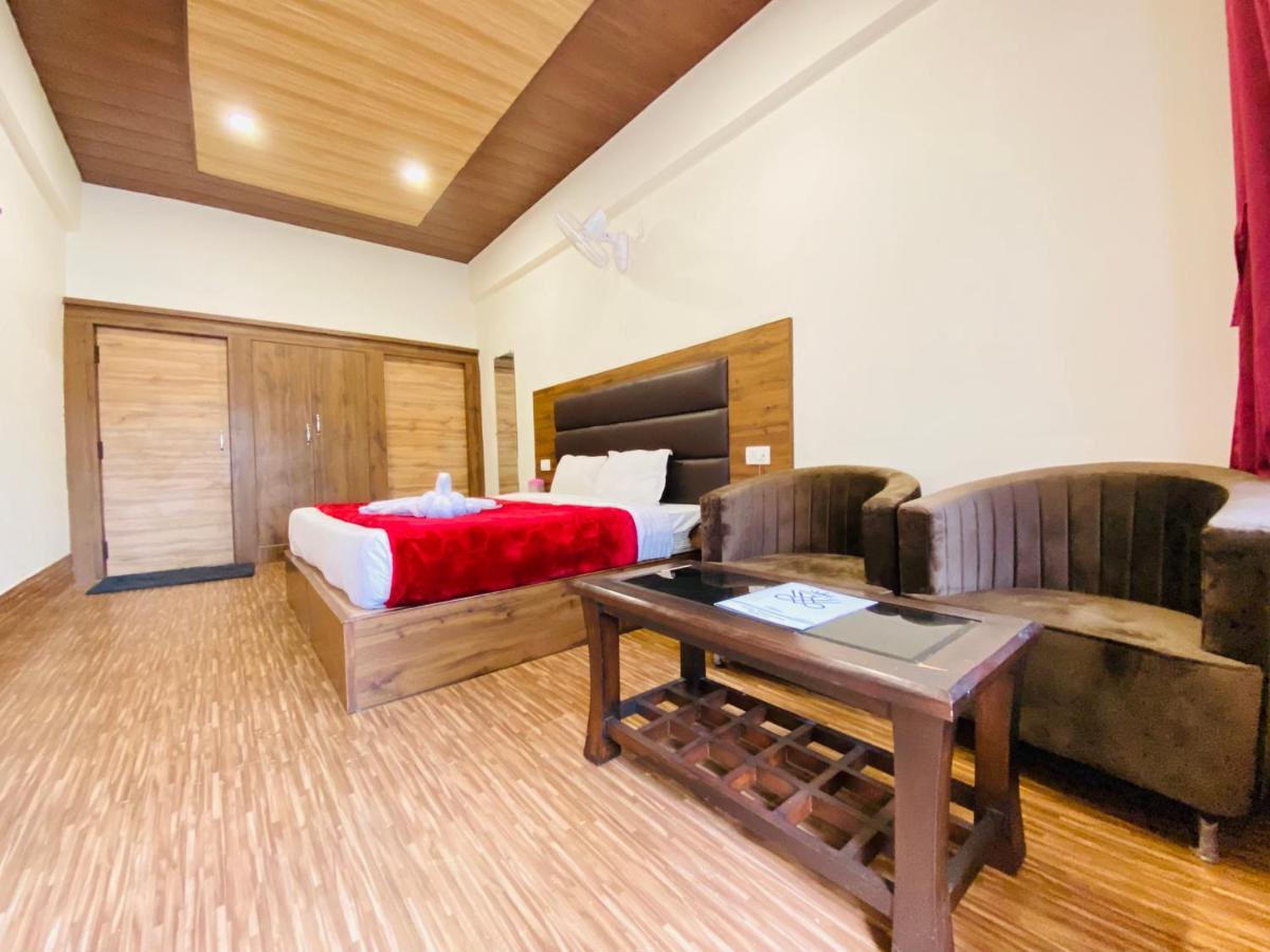 Hotel Woodland Nainital Bagian luar foto